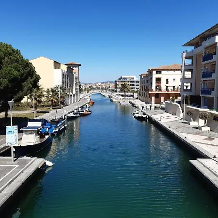 Confortable Appt 2 Pieces Avec Grande Terrasse, Clim, Garage, Proche Et Commerces - Fr-1-226a-165 Lejlighed Fréjus